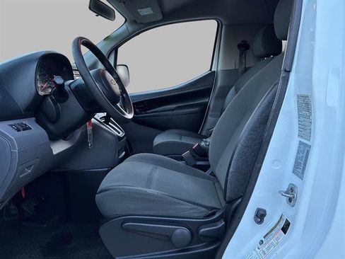 Used 2016 Chevrolet City Express LT image 17