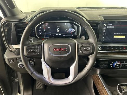 Used 2024 GMC Sierra 1500 Elevation w/ Elevation Premium Package AWD/4WD image 13