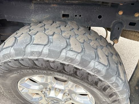 Used 2023 RAM 2500 Big Horn w/ Level 1 Equipment Group AWD/4WD image 5