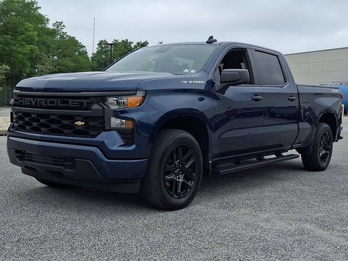 Used 2022 Chevrolet Silverado 1500 Custom AWD/4WD image 6
