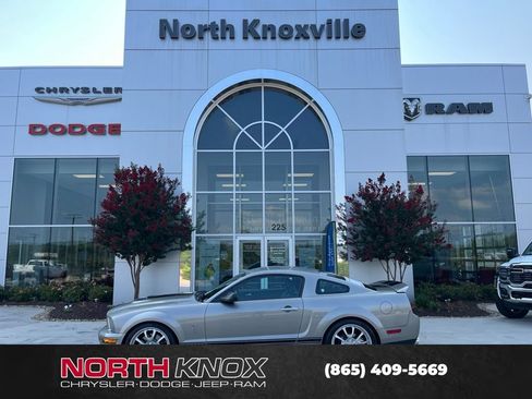 Used 2008 Ford Mustang Shelby GT500 RWD image 2