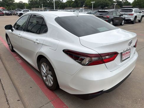 Used 2023 Toyota Camry LE FWD image 8