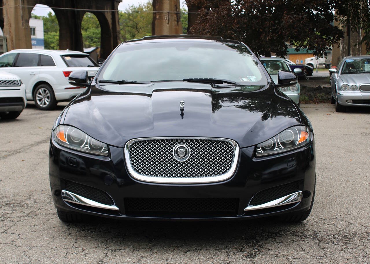 Used 2012 Jaguar XF RWD image 2