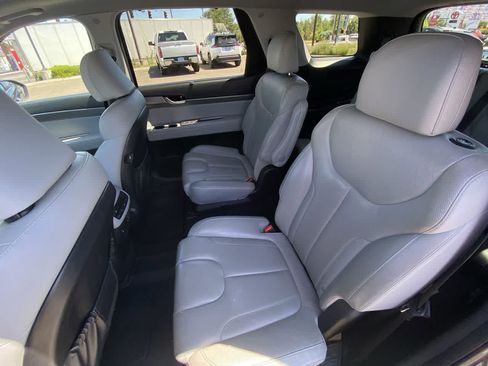 Used 2020 Hyundai Palisade SEL w/ Winter Weather Package AWD/4WD image 23