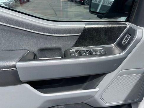 Used 2023 Ford F150 Lightning XLT AWD/4WD image 21