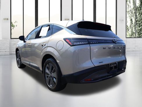 Used 2026 Nissan Murano SL AWD/4WD image 3