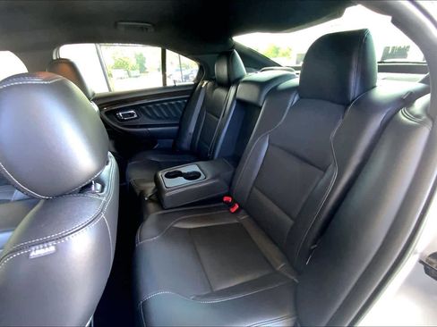 Used 2014 Ford Taurus Limited FWD image 19