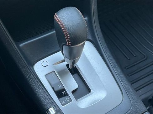 Used 2017 Subaru Crosstrek 2.0i Premium image 23