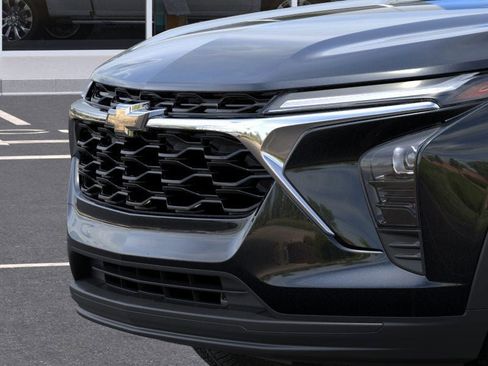 New 2026 Chevrolet Trax LS image 13