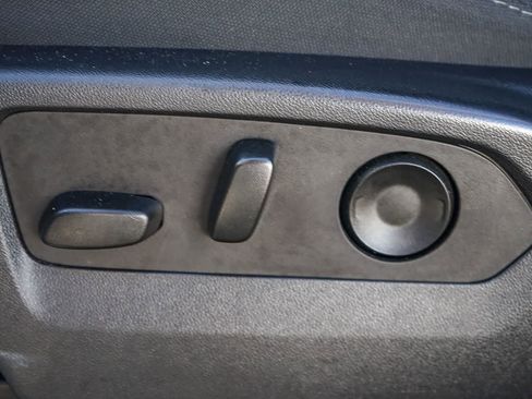 Used 2023 Chevrolet Silverado 1500 RST image 20