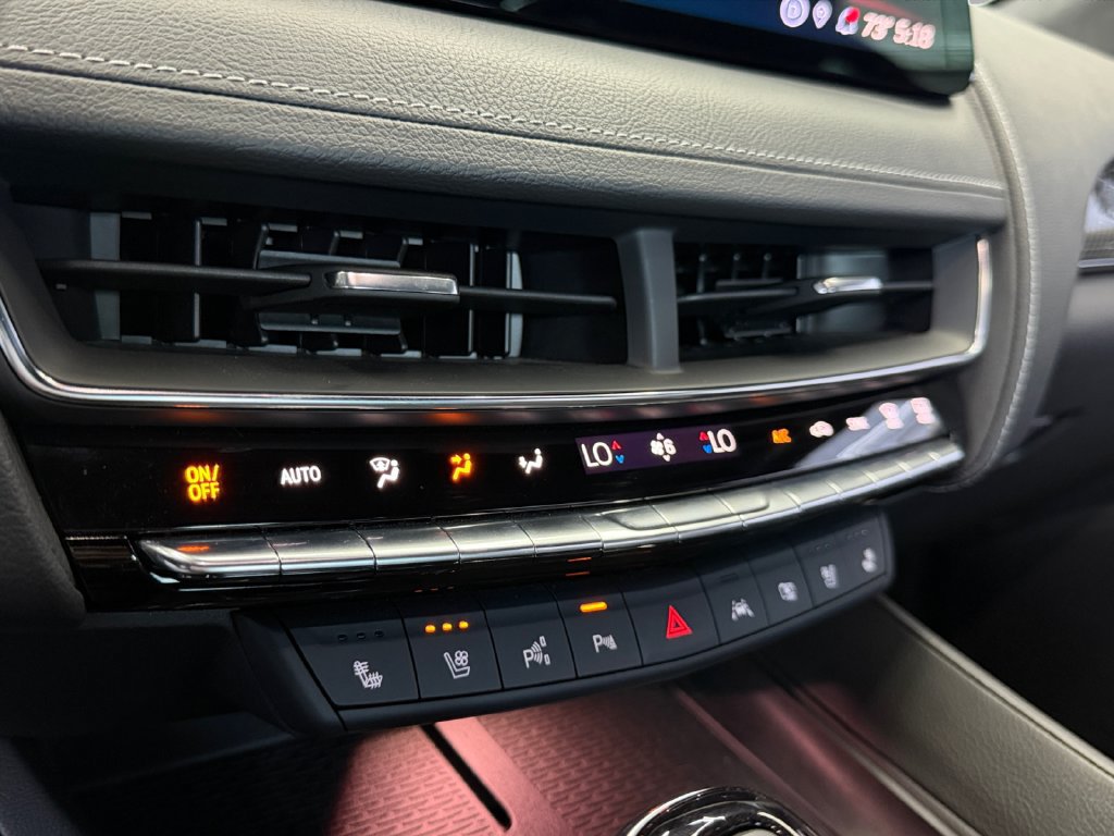 Used 2025 Cadillac CT5 V Blackwing w/ Super Cruise 1 Package RWD image 26