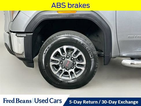 Used 2024 GMC Sierra 2500 SLE w/ SLE Value Package; AWD/4WD image 37