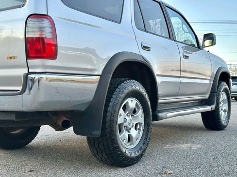 Used 1997 Toyota 4Runner SR5 image 11