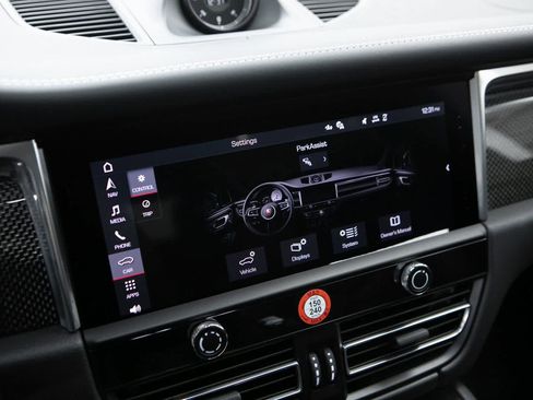 New 2026 Porsche Macan S AWD/4WD image 16