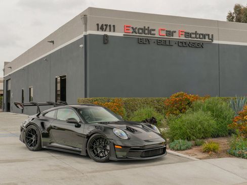 Used 2024 Porsche 911 GT3 RS image 1