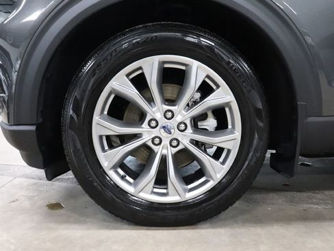 Used 2020 Ford Explorer Limited image 36