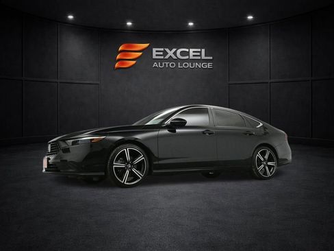Used 2024 Honda Accord Sport image 32