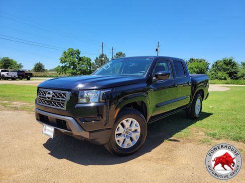 Used 2023 Nissan Frontier SV RWD image 1