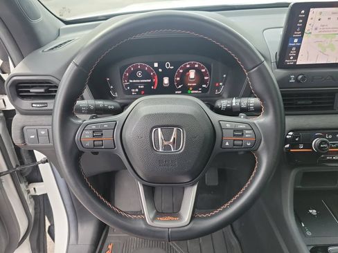 Certified 2026 Honda Passport TrailSport image 29