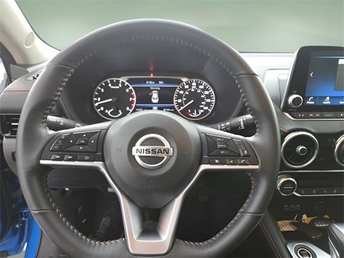 Used 2022 Nissan Sentra SR w/ Electronics Package image 12