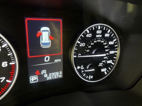 Used 2025 Subaru Outback Premium AWD/4WD image 31