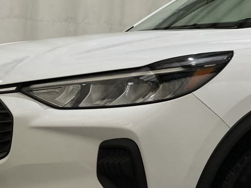 Used 2024 Ford Escape Active w/ Cold Weather Package FWD image 13