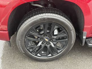 Used 2025 Chevrolet Silverado 1500 High Country w/ Technology Package video 5