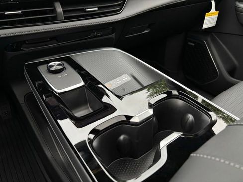 New 2026 Buick Enclave Sport Touring w/ Power Package FWD image 27