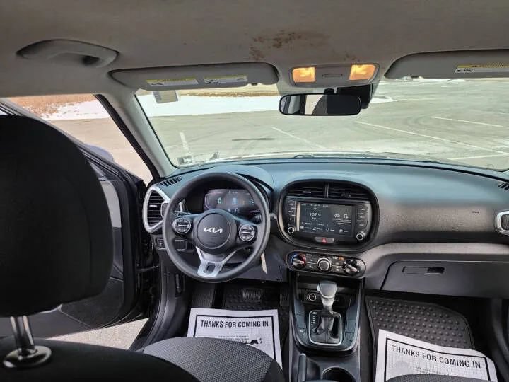 Used 2023 Kia Soul LX FWD image 11