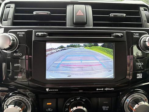 Used 2016 Toyota 4Runner Trail Premium AWD/4WD image 15