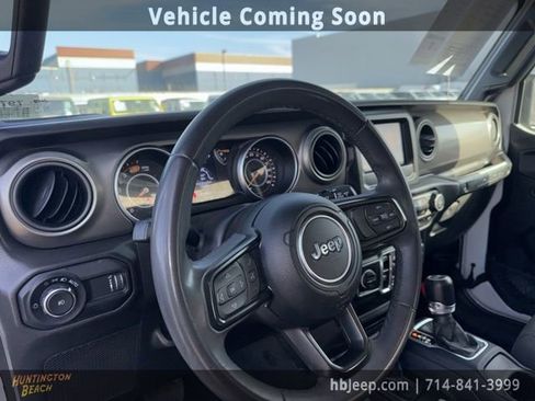 Used 2023 Jeep Wrangler Sport S image 10