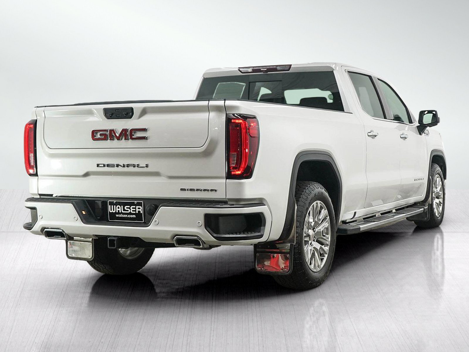 Used 2023 GMC Sierra 1500 Denali AWD/4WD image 5