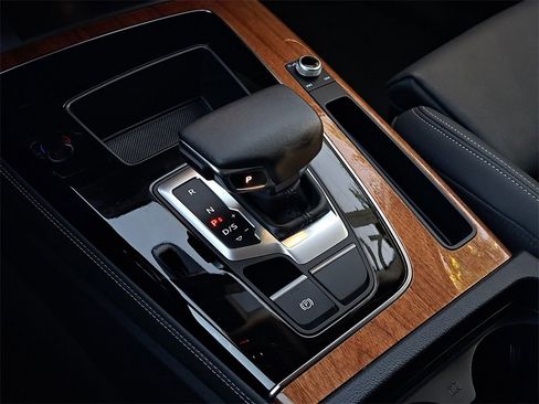 Certified 2023 Audi Q5 2.0T Premium Plus w/ Premium Plus Package image 15