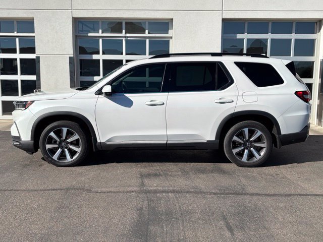 Used 2024 Honda Pilot Elite image 3