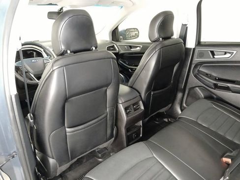 Used 2018 Ford Edge SEL w/ Equipment Group 201A AWD/4WD image 14