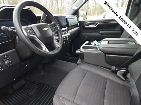 Used 2023 Chevrolet Silverado 1500 LT image 15