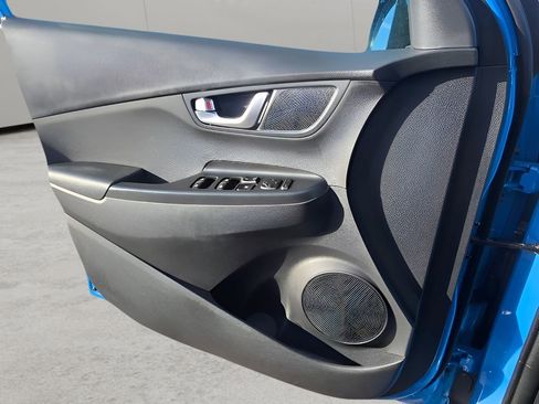 Used 2023 Hyundai Kona SEL image 39