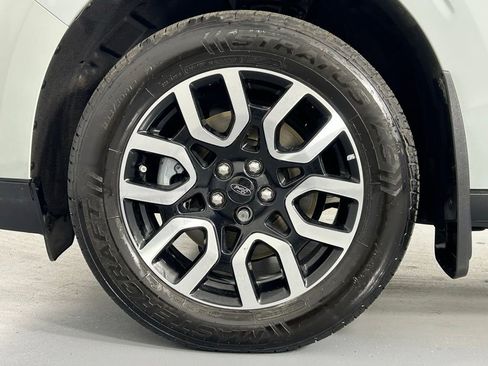 Used 2022 Ford Maverick Lariat FWD image 34