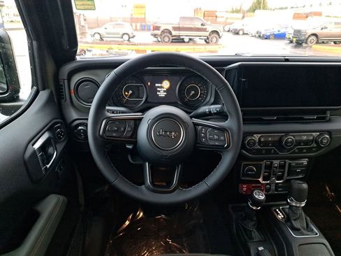 New 2026 Jeep Gladiator Mojave image 22