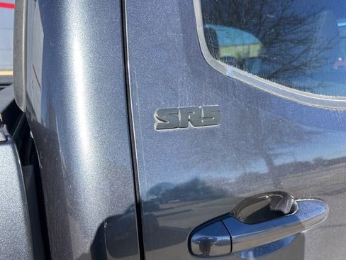 Used 2022 Toyota Tacoma SR5 image 4