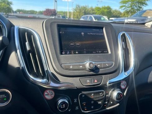 Used 2024 Chevrolet Equinox LT AWD/4WD image 29