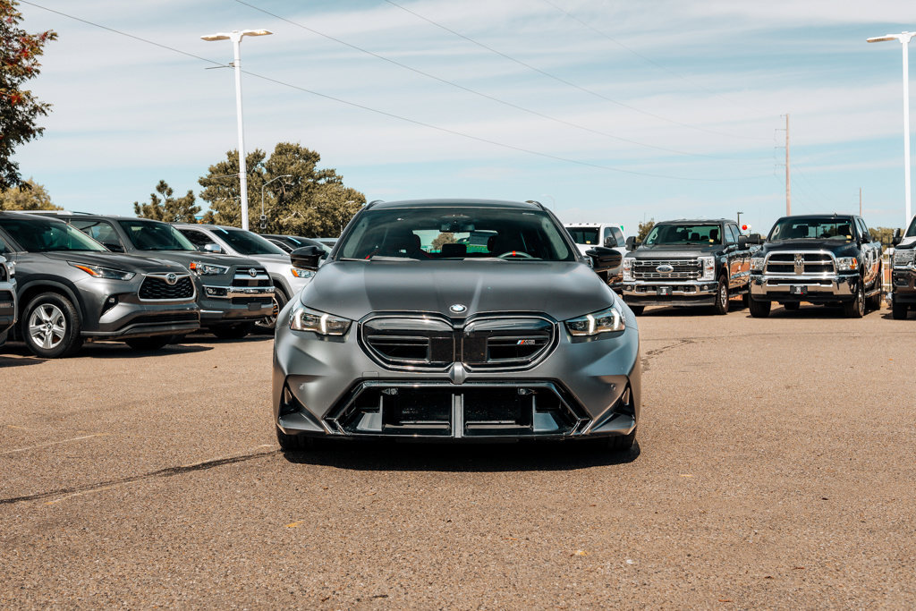 Used 2025 BMW M5 Touring w/ M Driver's Package AWD/4WD image 2
