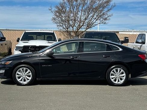 Used 2025 Chevrolet Malibu LT image 7