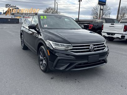 Used 2022 Volkswagen Tiguan SE