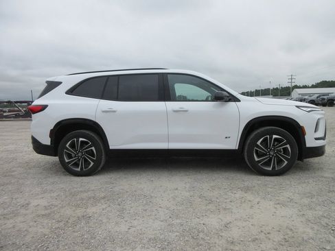 New 2026 Buick Enclave Sport Touring w/ Power Package image 3