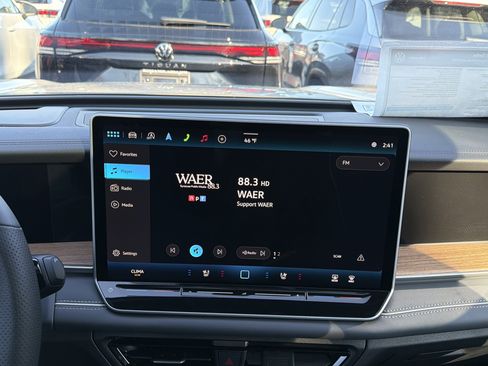 New 2026 Volkswagen Tiguan SEL R-Line image 16