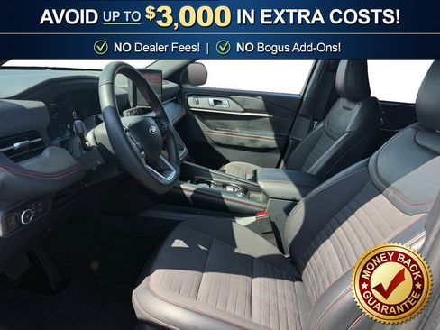 Used 2025 Ford Explorer ST-Line w/ Premium Package RWD image 14