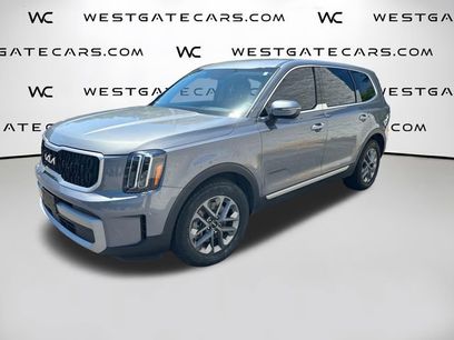 Used 2023 Kia Telluride LX