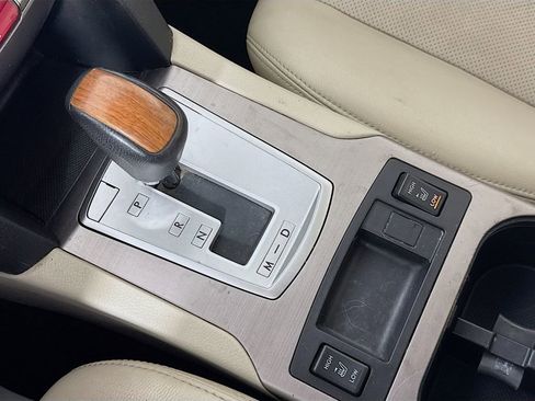Used 2013 Subaru Outback 2.5i Limited w/ Moonroof Pkg image 19