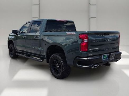 Used 2025 Chevrolet Silverado 1500 Custom Trail Boss AWD/4WD image 3